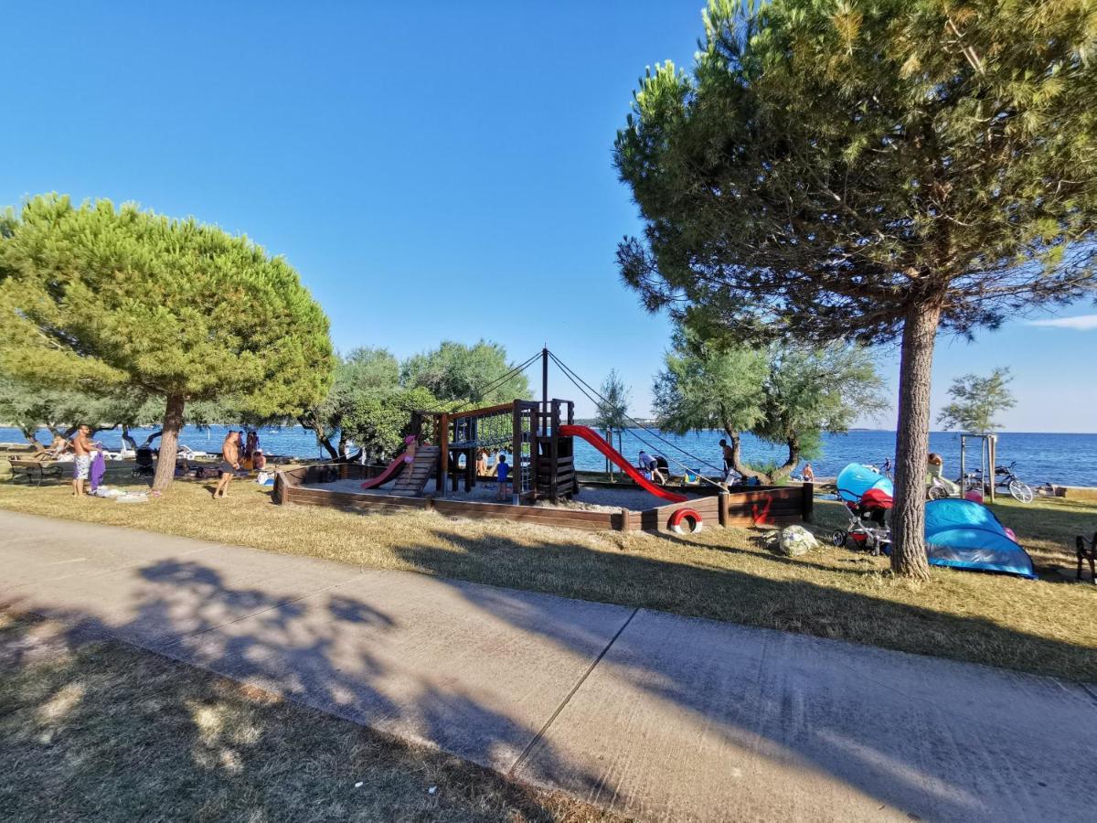 Aria Deluxe Superior 5 Star Apartment, Your Piece Of Heaven By The Sea & Park, With Sea & Park View Novigrad Istria Exteriör bild