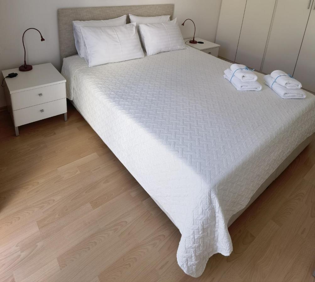 Aria Deluxe Superior 5 Star Apartment, Your Piece Of Heaven By The Sea & Park, With Sea & Park View Novigrad Istria Exteriör bild