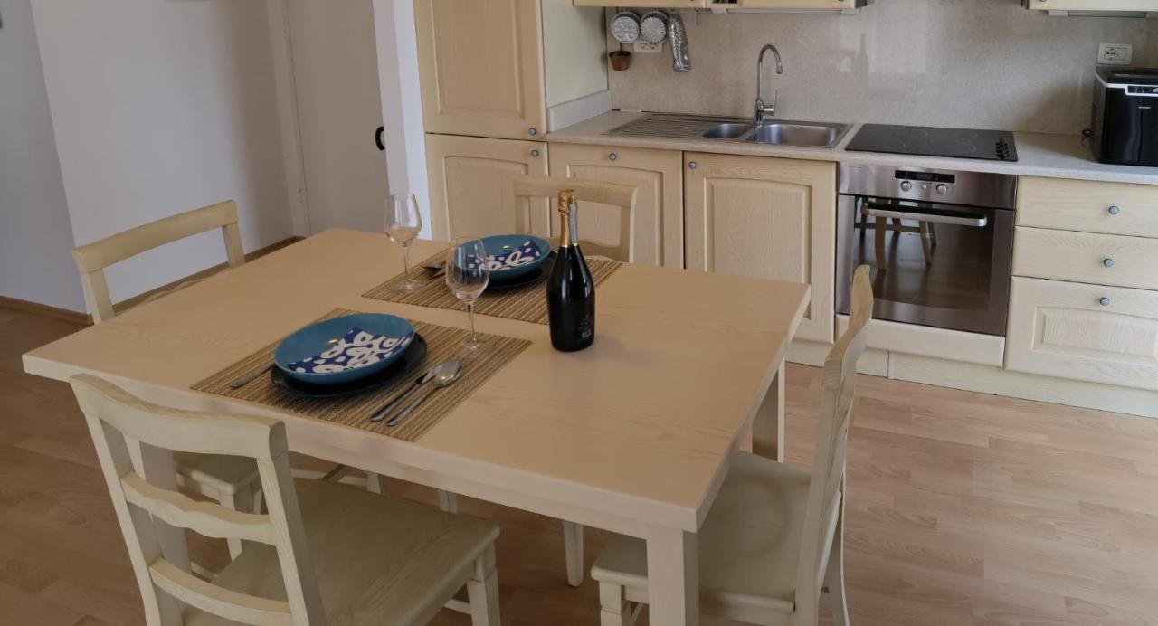 Aria Deluxe Superior 5 Star Apartment, Your Piece Of Heaven By The Sea & Park, With Sea & Park View Novigrad Istria Exteriör bild