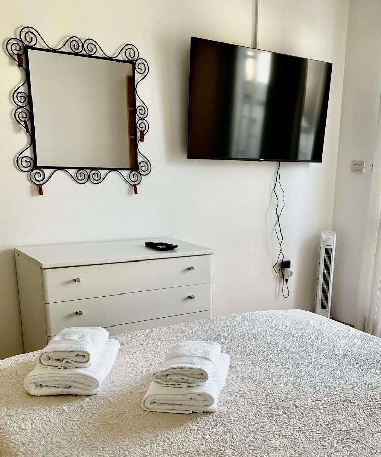 Aria Deluxe Superior 5 Star Apartment, Your Piece Of Heaven By The Sea & Park, With Sea & Park View Novigrad Istria Exteriör bild