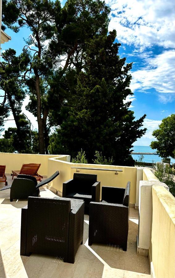 Aria Deluxe Superior 5 Star Apartment, Your Piece Of Heaven By The Sea & Park, With Sea & Park View Novigrad Istria Exteriör bild